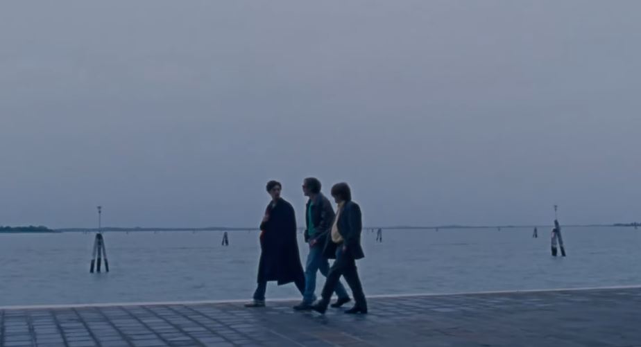 Cinema/La provincia dei perdenti e una notte per coltivare l’ultimo sogno. “Le città di pianura” racconta l’altro Veneto